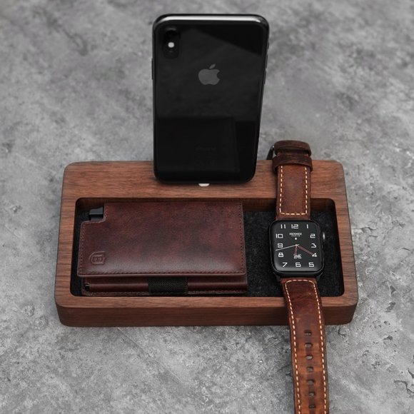 Ekster Wallets - Picture 3 of 5